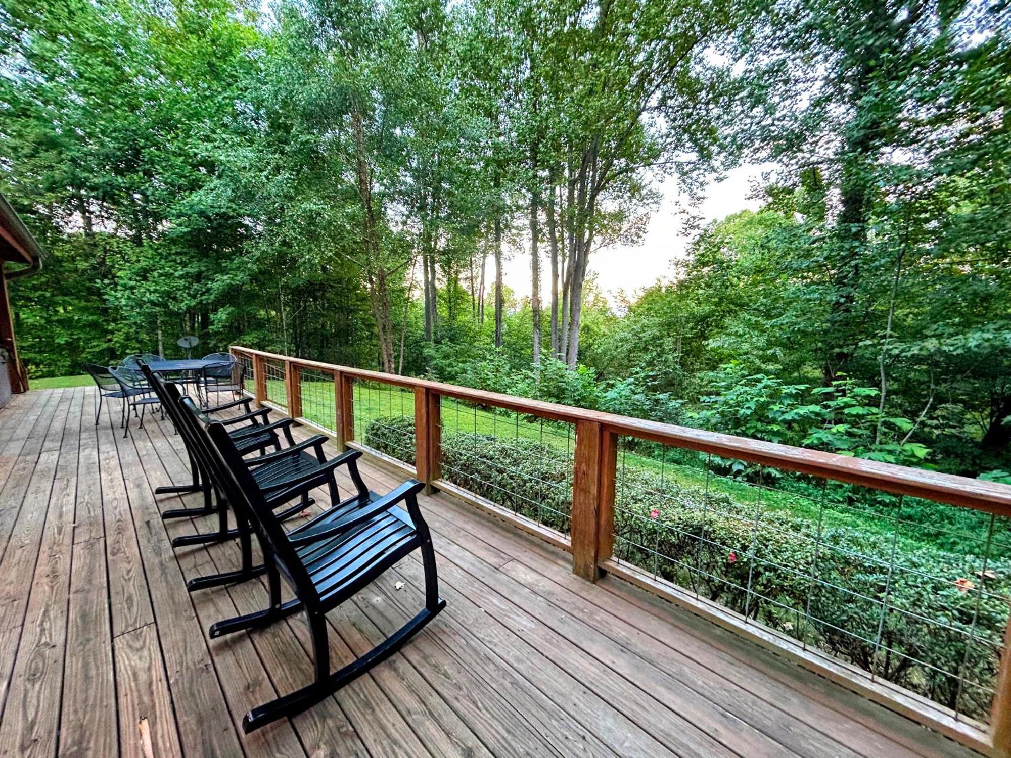 Sophie'S Choice ~ Secluded Luxury Log Cabin W/ Hot Tub + Pool Table ブライソン・シティ エクステリア 写真